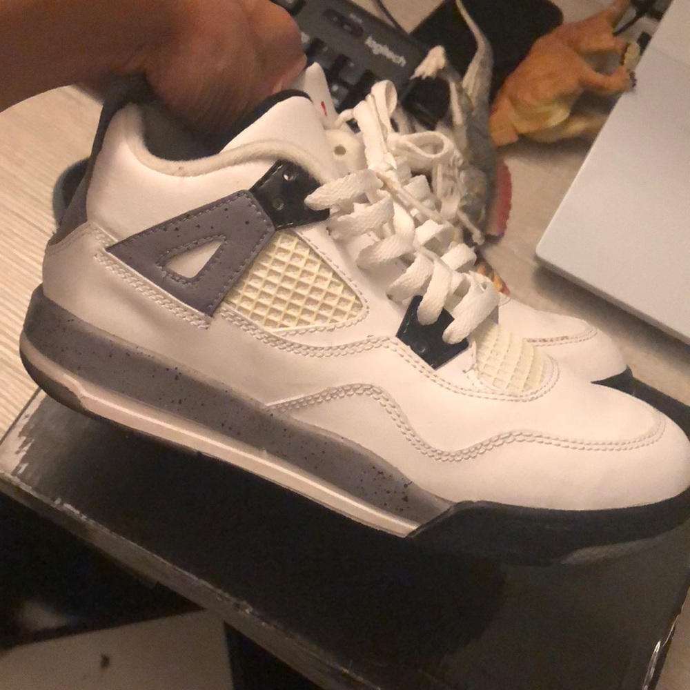 jordan retro 4 (PS)